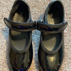Freestyles Danskin Girls Black Patent Leather Tap Shoes Velcro Closure Size 9